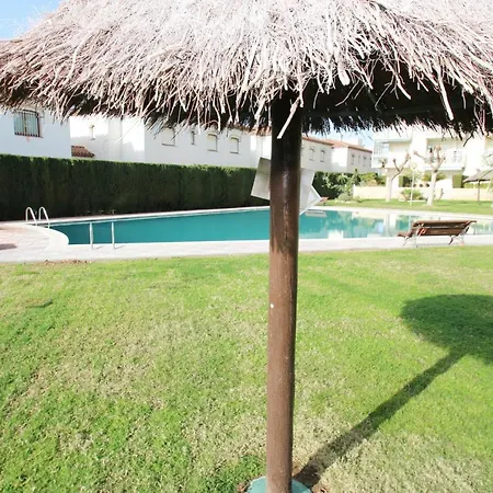 Apartment Pelicanos *